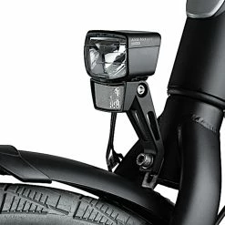 AXA NXT 80 E-Bike éclairage Avant à DEL 80 Lux -Pneus et chambres à air Soldes C1EDFC4D1AF1D895C07C43F2E5F2A2DA