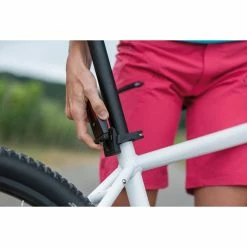 Monkeylink SC ML-1 Collier De Selle -Pneus et chambres à air Soldes CCA2C9BCF1634C851D051F804A16CB2D